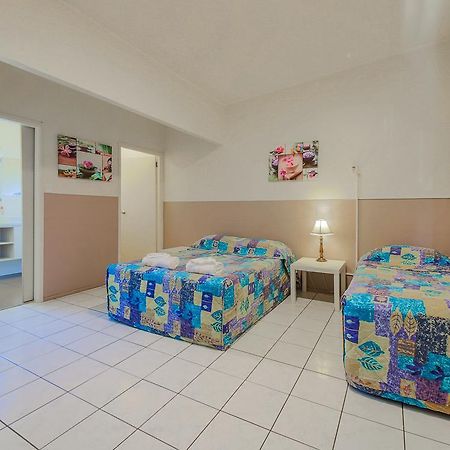 Marlin Motel Biggera Waters Zewnętrze zdjęcie